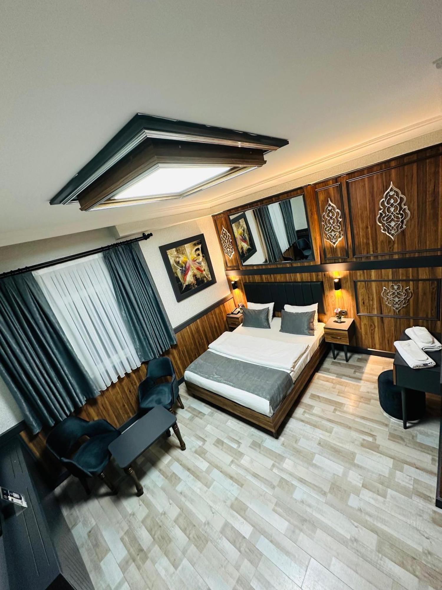 Taksim La Serena Hotels Стамбул Экстерьер фото